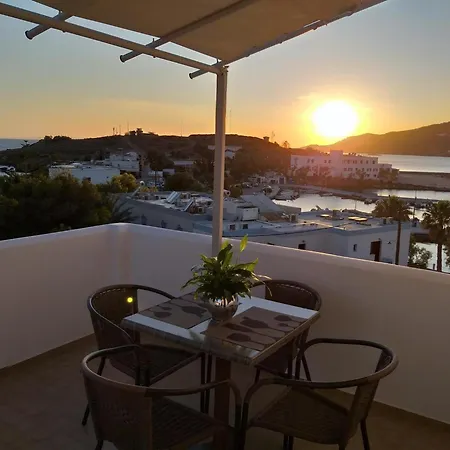 Meltemi Syros * Posidhonía
