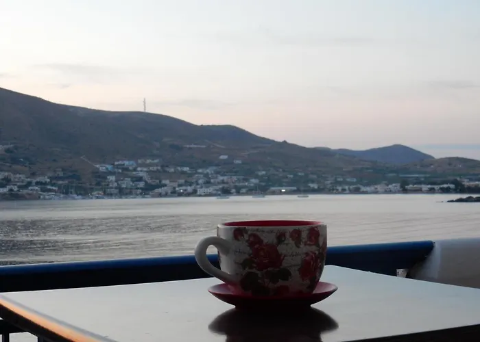 公寓 Meltemi Syros *