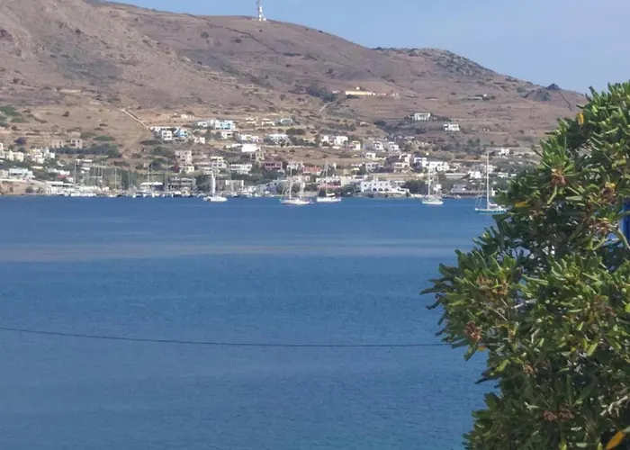 公寓 Meltemi Syros *