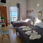 Meltemi Syros